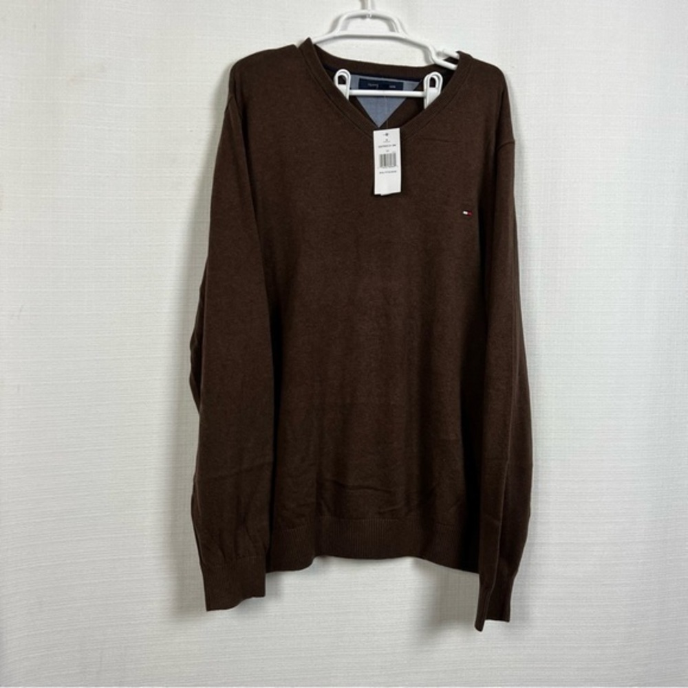Tommy Hilfiger Men’s V Neck Sweater